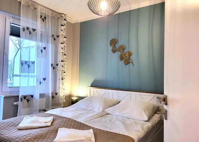 Miodowy Dom Exspanse 2 Lub 3 Z Tarasem I Parkingiem דירה