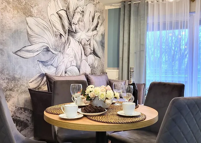 דירה Miodowy Dom Exspanse 2 Lub 3 Z Tarasem I Parkingiem קולובז'ג