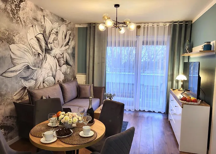 דירה Miodowy Dom Exspanse 2 Lub 3 Z Tarasem I Parkingiem קולובז'ג