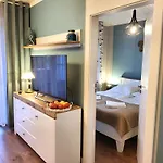 Miodowy Dom Exspanse 2 Lub 3 Z Tarasem I Parkingiem Apartamento Kołobrzeg