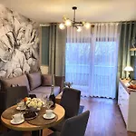 Apartamento Miodowy Dom Exspanse 2 Lub 3 Z Tarasem I Parkingiem Kołobrzeg