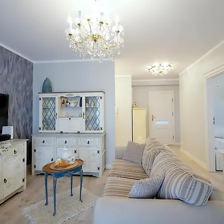 Miodowy Dom Exspanse 2 Lub 3 Z Tarasem I Parkingiem Kołobrzeg