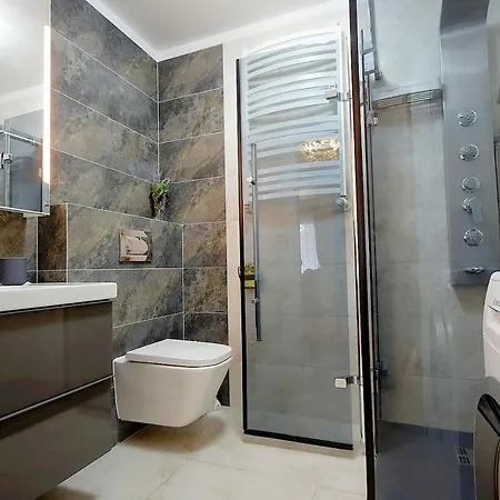 Miodowy Dom Exspanse 2 Lub 3 Z Tarasem I Parkingiem