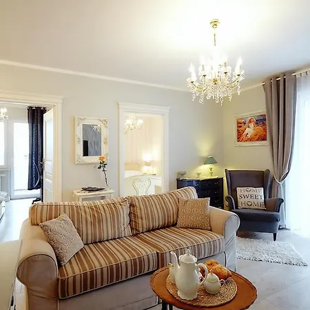 Miodowy Dom Exspanse 2 Lub 3 Z Tarasem I Parkingiem *