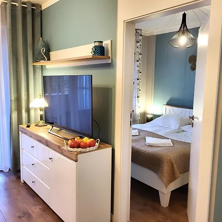 Miodowy Dom Exspanse 2 Lub 3 Z Tarasem I Parkingiem Apartamento Kołobrzeg