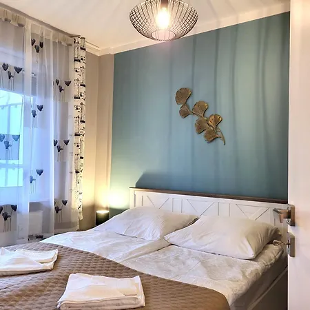 Miodowy Dom Exspanse 2 Lub 3 Z Tarasem I Parkingiem Appartement