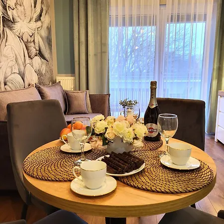 Appartement Miodowy Dom Exspanse 2 Lub 3 Z Tarasem I Parkingiem