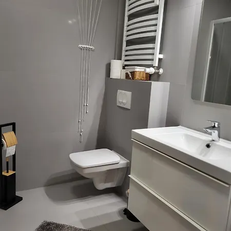 Miodowy Dom Exspanse 2 Lub 3 Z Tarasem I Parkingiem * Kołobrzeg