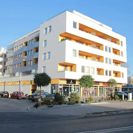 Miodowy Dom Exspanse 2 Lub 3 Z Tarasem I Parkingiem Kołobrzeg