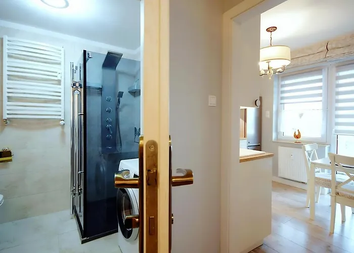 Miodowy Dom Exspanse 2 Lub 3 Z Tarasem I Parkingiem