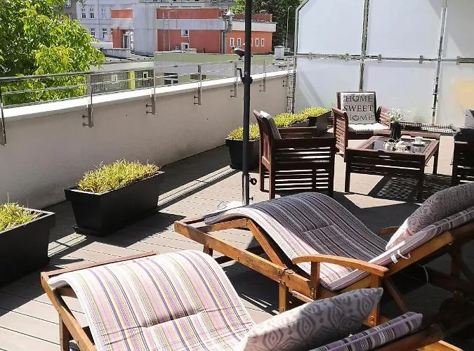 Miodowy Dom Exspanse 2 Lub 3 Z Tarasem I Parkingiem Kolobrzeg